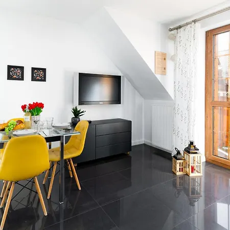 Wonder - Z Balkonami Lesny Dom Ii - W Cichej I Zielonej Czesci Karpacza Apartmán