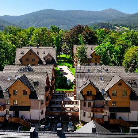 Wonder - Z Balkonami Lesny Dom Ii - W Cichej I Zielonej Czesci Karpacza Apartmán Karpacz